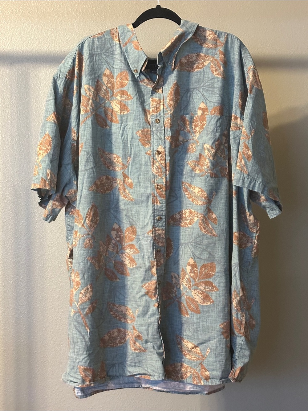 Harbor Bay Light Blue Short-Sleeve Button-Down with Tan Floral Print